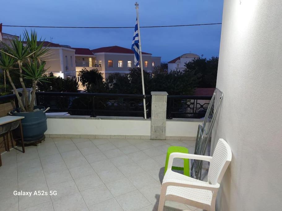Appartement Το Σπίτι Της Μαρίας à Chios Town Extérieur photo